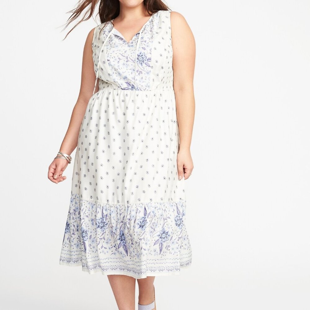 Old‎ Navy Womens Blue White Floral Smocked Fit & Flare Midi Peasant Dress XL New - Picture 14 of 14